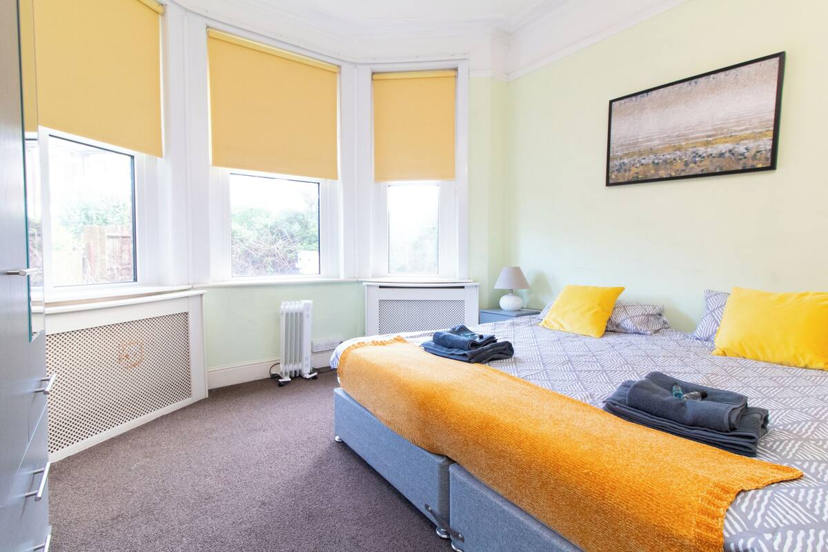 Double Room | Free WiFi