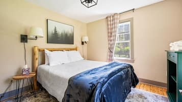 1 habitación, tabla de planchar con plancha, cuna de viaje y wifi