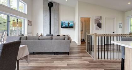 Chalet La Belle | Serenity & Spa | Beach & Lake