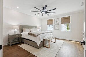 7 chambres, fer et planche à repasser, Wi-Fi gratuit, draps fournis