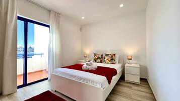 2 habitaciones, cunas y ropa de cama