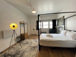 1 chambre, bureau, Wi-Fi gratuit, draps fournis