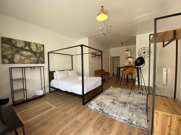 1 bedroom, desk, free WiFi, bed sheets - Premium studio Flat in zone 1 (London)