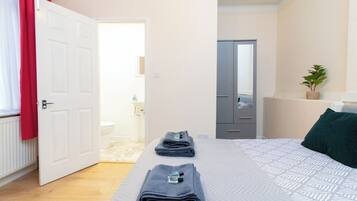Double Room | Free WiFi