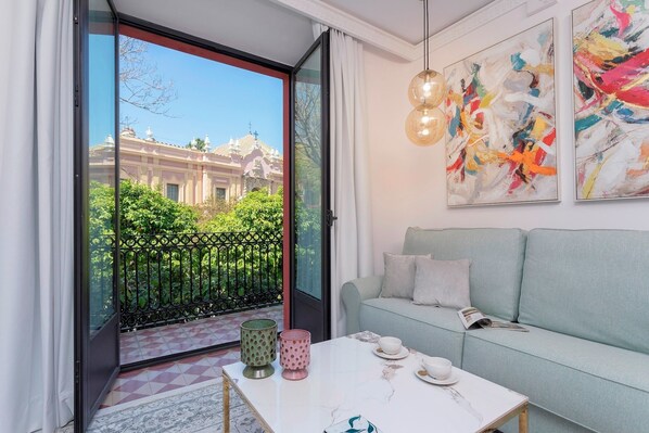 Living area - Exclusive Apartment in Seville.plaza del Museo 001 (Seville)