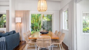 Dining - Allure, The beautiful surrounds and feel of Byron Bay enter with you the moment you arrive at Allure (Byron Bay)