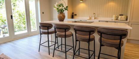 ChaumiÚre | Cuisine privée | Vaisselle et ustensiles