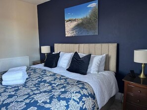 Iron/ironing board, free WiFi - Glen Lyon Lodge Bed & Breakfast (Nairn)