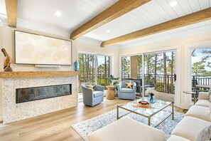 Smart TV, video library