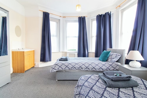 Thornbury Guest House Room 4