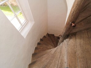 Interior - Catherine Parrs Sewing Room (Bedale)