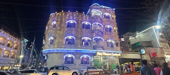 Hotel Pleasure Landmark