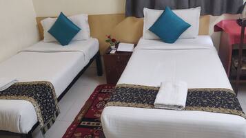 Chambre Deluxe Double ou avec lits jumeaux, balcon, vue ville