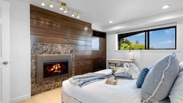 5 bedrooms, iron/ironing board, travel crib, WiFi