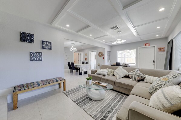 Talo (5 Bedrooms) | Sisätilat