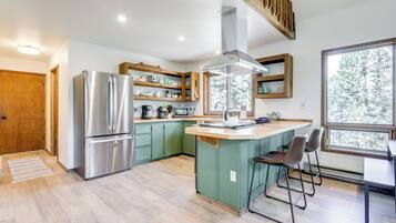 House (1 Bedroom) | Interior