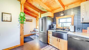 Rumah (2 Bedrooms) | Interior