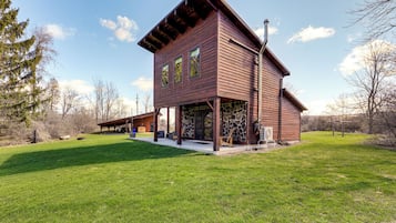 House (2 Bedrooms) | Front of property