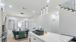 Apartment (3 Bedrooms) | Interior - 6 Mi to Dtwn Houston: Family-friendly Home w/ Yard (Houston)