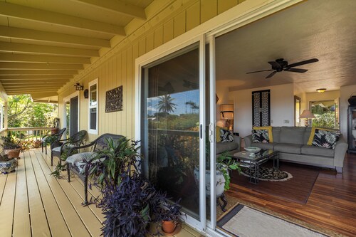 2 Mi to Hana Hwy: Haiku Home w/ Ocean Views!