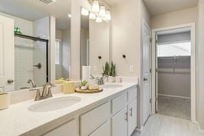 Hus (4 Bedrooms) | Interiör