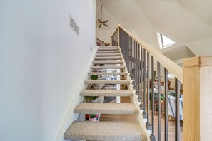 Cottage (4 Bedrooms) | Interior