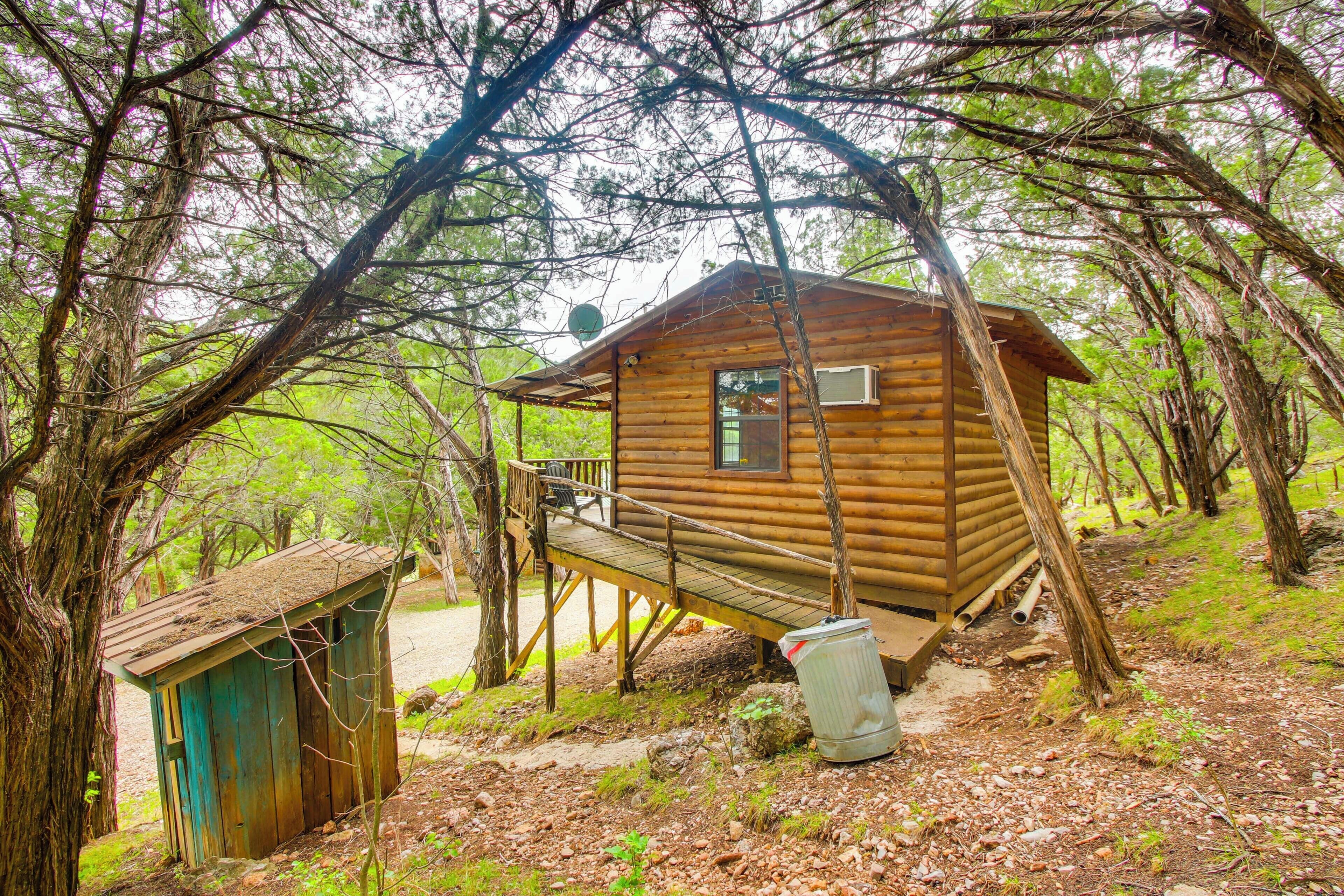 Apartment (0 Bedroom) | Interior