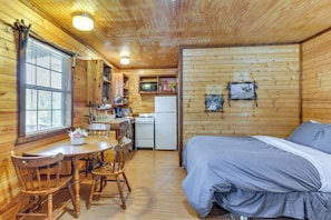Apartment (0 Bedroom) | Interior - Cedar Falls Cabins #6: Hillside w/ Views! (Davis)