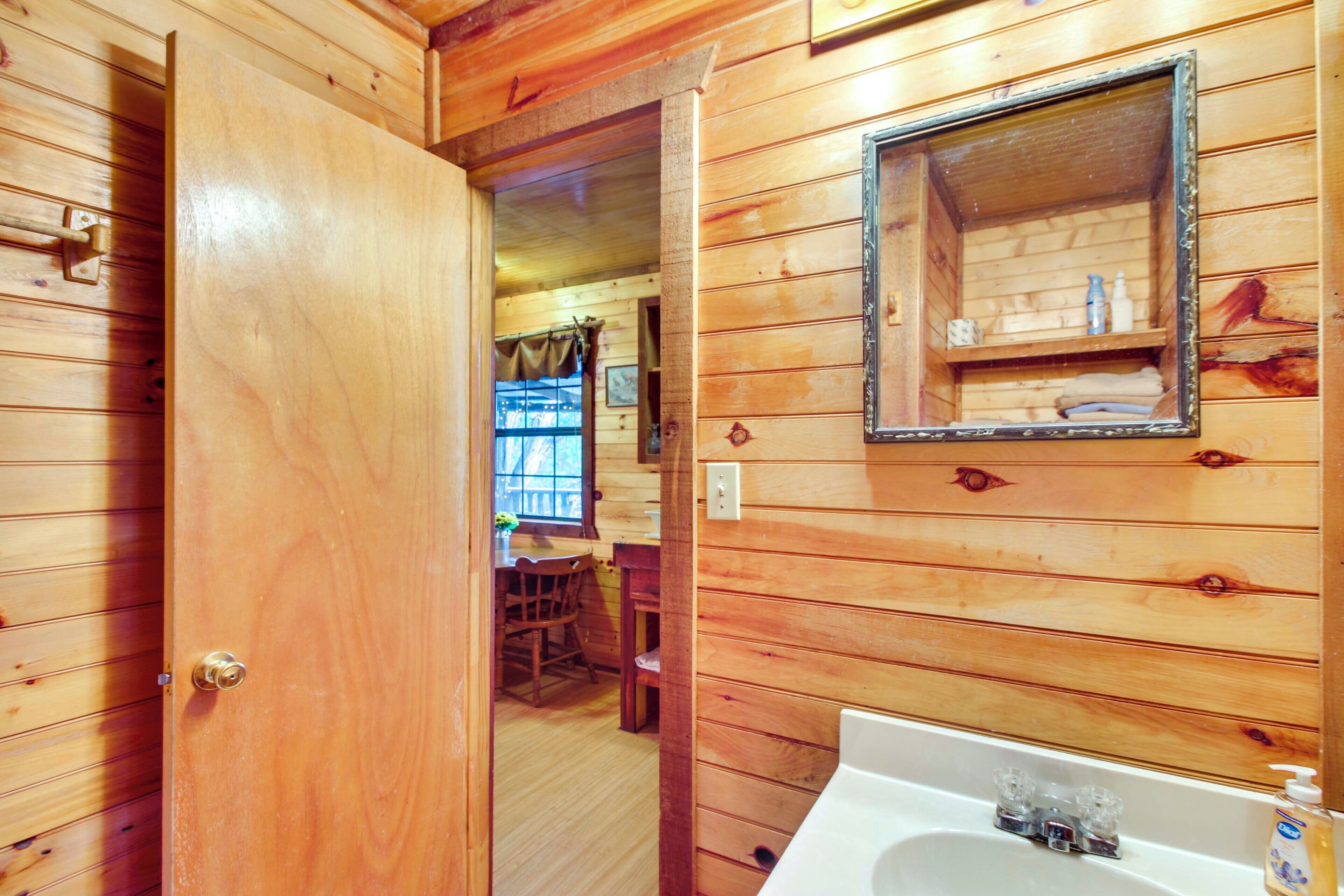 Apartment (0 Bedroom) | Interior