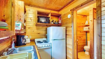 Apartment (0 Bedroom) | Interior