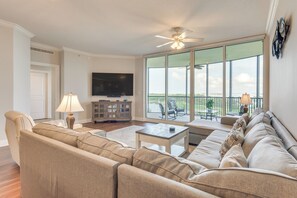 Apartment (2 Bedrooms) | Interior - Sunset-view Resort Condo on Perdido Key (Pensacola)