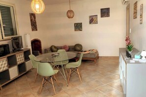Villa, 2 camere da letto, fumatori, terrazzo | Sala da pranzo