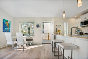 Apartment | 2 bedrooms, Internet - Ocean Views Beach Bikes Sunny Deck Steps 2 Sand (St. Augustine)