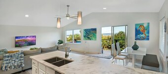 Ocean Views Beach Bikes Sunny Deck Steps 2 Sand