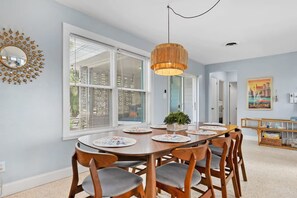 House | 4 bedrooms, Internet