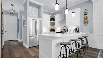 Rumah | 3 kamar tidur dan internet