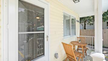 Apartment | 2 bedrooms, Internet