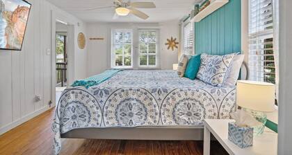 Marvelous Mermaid Beach Bungalow Dog-friendly