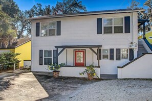 Apartment | 1 bedroom, Internet - Free Parking Smart TV Uptown St Augustine (St. Augustine)