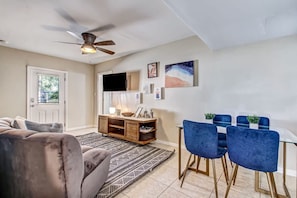 Apartment | 1 bedroom, Internet - Free Parking Smart TV Uptown St Augustine (St. Augustine)