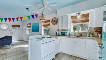 House | 2 bedrooms, Internet