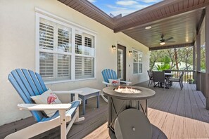 4 bedrooms, Internet - Pool Hot Tub Dock Walk to Beach Beach Gear (St. Augustine)