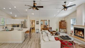 House | 2 bedrooms, Internet