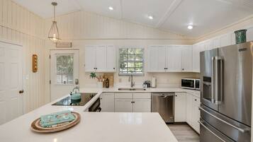 House | 2 bedrooms, Internet