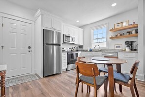 Apartment | 1 bedroom, Internet