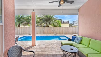 House | 5 bedrooms, Internet