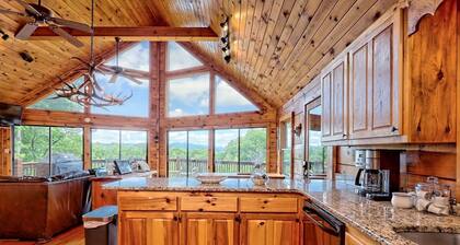 Hot Tub 3 Fireplaces Mountain Views Game Room