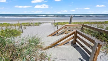 Rumah | 3 kamar tidur dan internet