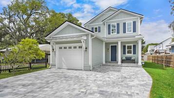 House | 3 bedrooms, Internet