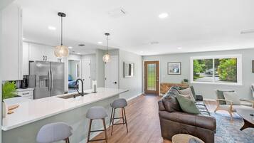 House | 2 bedrooms, Internet